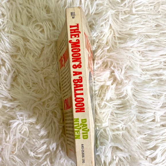 THE MOON’S A BALLOON DAVID NIVEN  Vintage Hollywood Memoir PB EUC - Picture 2 of 3